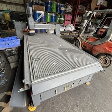 Spartan 5.5 KW CNC ROUTER USED AND WAS WORKING BEFORE REMOVING GET IN TOUCh.