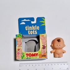 TOMY Tinkle Tots Pipi Baby -