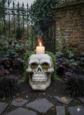 Large Skull Garden ornament