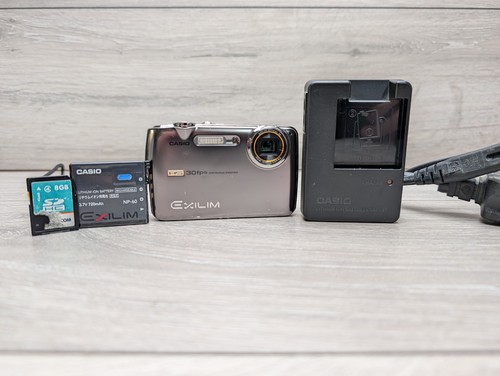 Casio digital camera exilim - casio,