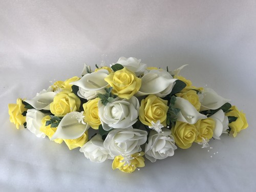 Wedding bouquets yellow