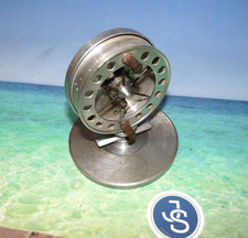 custom made alloy centrepin