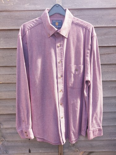 Brook taverner mulberry button - brook,