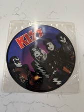 KISS. .. A WORLD WITHOUT