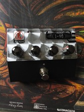 Eden I90 Bass Chorus Pedal with original box and instructions + buffer pedal 