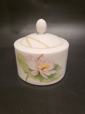 NEW Royal Doulton Water Lily