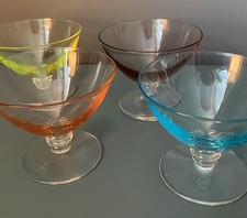 4 Coloured Vintage Glass Dessert Sundae Ice Cream Bowls 1960s Kitsch Homeware 
