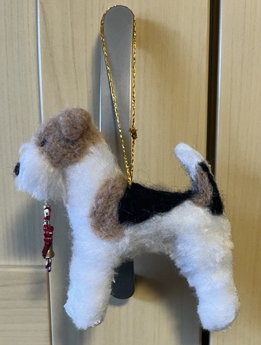 Wire fox terrier hanger - wire,