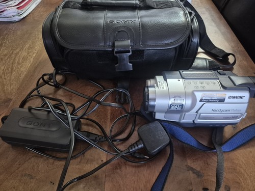 Sony ccd trv218e hi8 tape - ccd-trv218e,