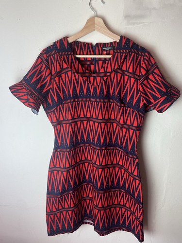 Real form short sleeve dress - short,