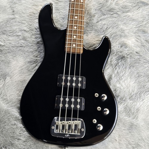 Tribute series 2000 - g&l, ‐