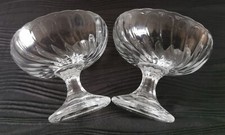 2 Vintage Fidenza Italian Glass Pedestal/Sundae Bowls Swirl Design