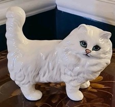 Beswick 1898 White Persian Cat