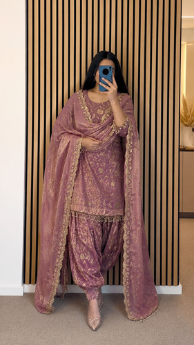 Pakistani salwar indian - pakistani,