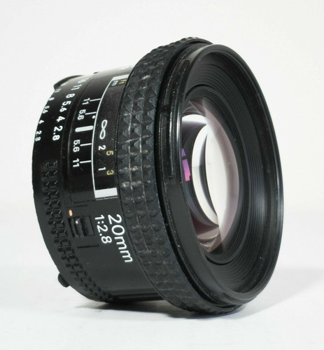 Nikon nikkor 20mm 8 - f/2.8, prime