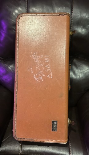 Vintage selmer hard tan - selmer,