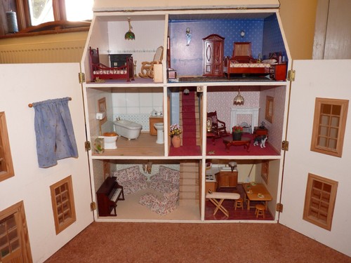 Victorian dolls house with