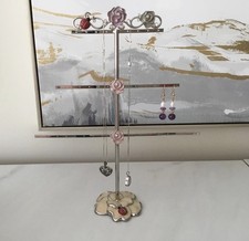 STUNNING PAST TIMES VINTAGE