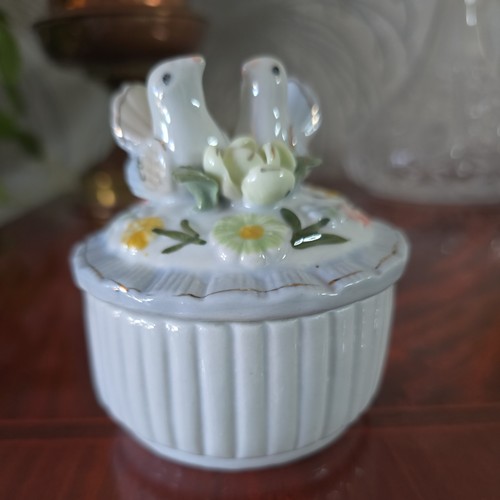 Vintage trinket box - vintage,