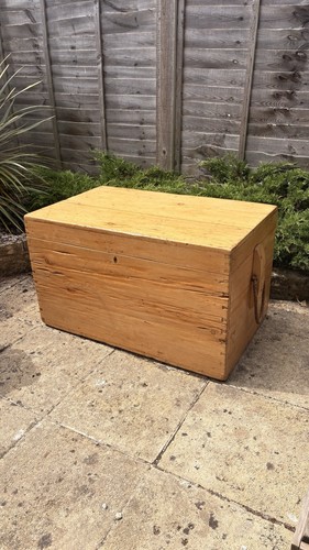 Vintage antique wooden - , sea