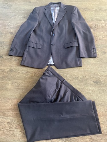 Ultimate performance suit - m&s,