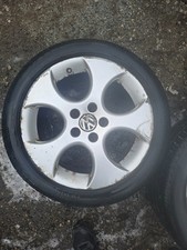 VOLKSWAGEN GOLF GTI MK5 17 X