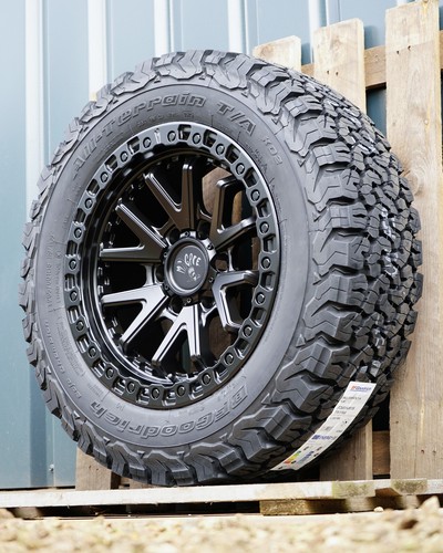 Magpie wheel tyre - &,