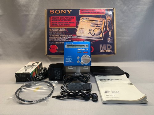 Pretty much mint sony r70 - pretty,