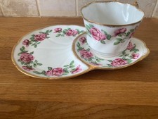 Vtg Pretty Salisbury bone