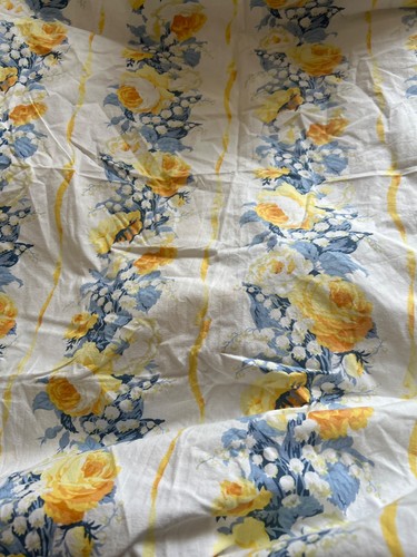 Vintage claimed fabric - x, re-claimed