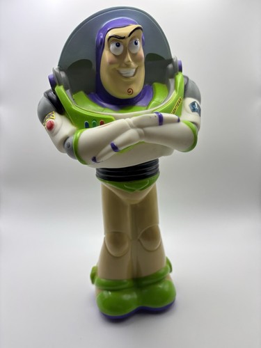 Buzz lightyear toy story - lightyear,