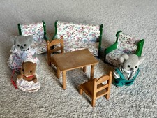 Vintage Sylvanian Families Koala Billabong Father Mother Green Settee Chairs