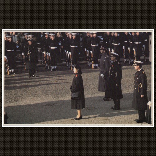 Queen elizabeth the - elizabeth, at