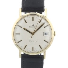 Omega Geneve 132.5017 33 mm Silver Dial 9ct Yellow Gold 1977 Watch Papers