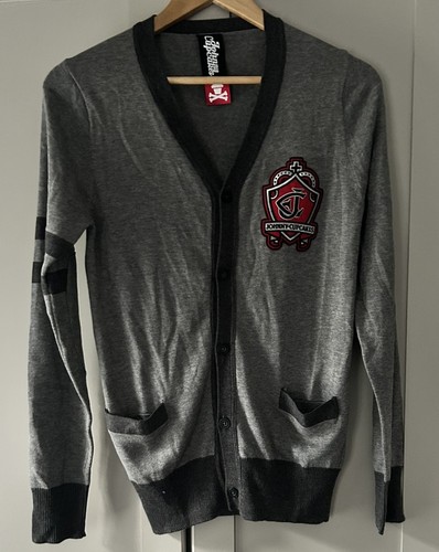 Johnny cupcakes varsity crest - johnny,