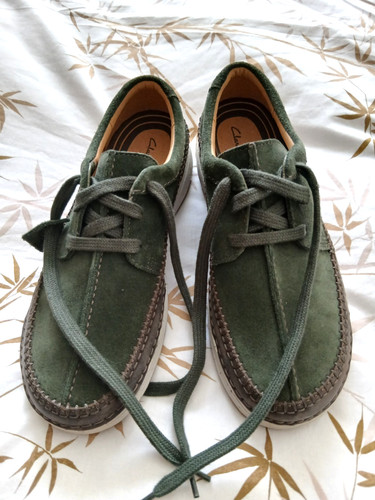 Clarks shoes brand - clarks,