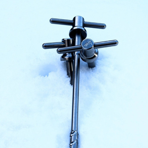 Summit tackle bivvy - bivvy, pegs