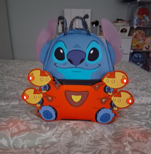Loungefly stitch space ship - loungefly,
