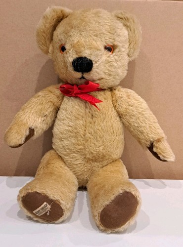 Vintage merrythought teddy - merrythought,