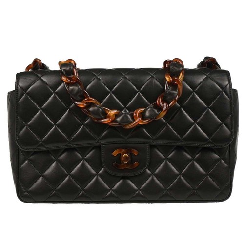 Chanel black lambskin - lambskin, medium