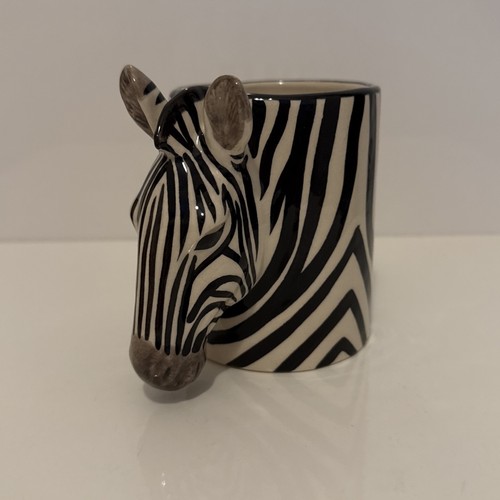 Zebra head figurine - zebra,