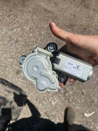 Ford wiper motor - ka,