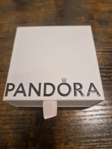 Pandora gift box for bracelet - pandora,