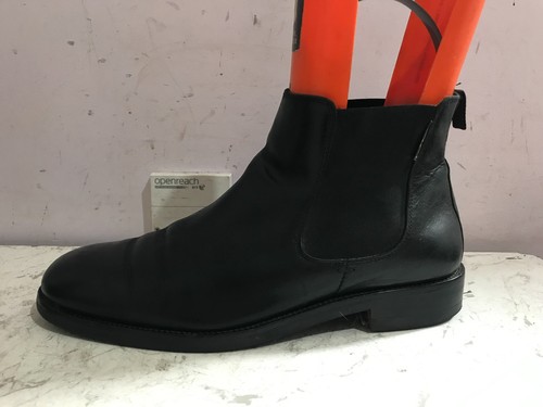 Russell bromley genuine - &,
