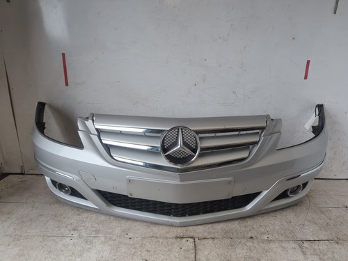 Mercedes class front - se,