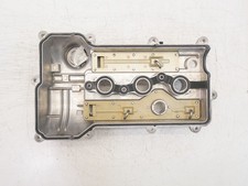 Valve cover Cylinder head for
