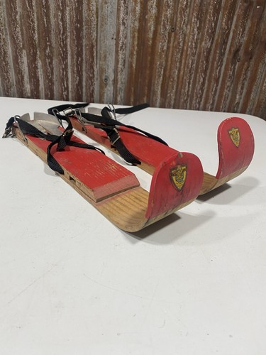 Antique childs wooden - wooden, snow