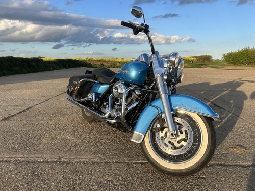 Harley davidson road king - davidson,