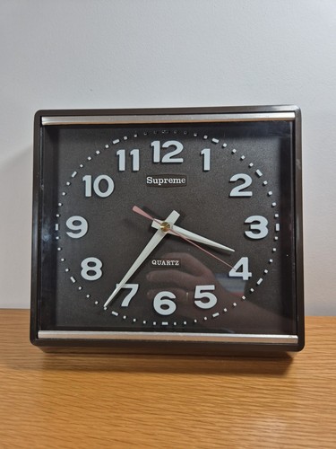 Vintage supreme quartz wall - supreme,