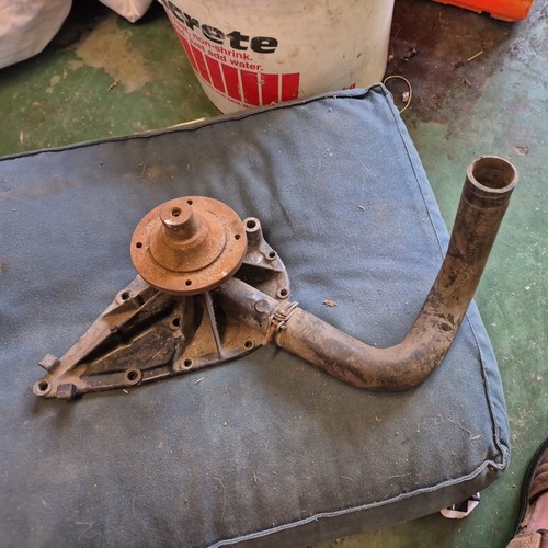 Hillman hunter water - hunter,